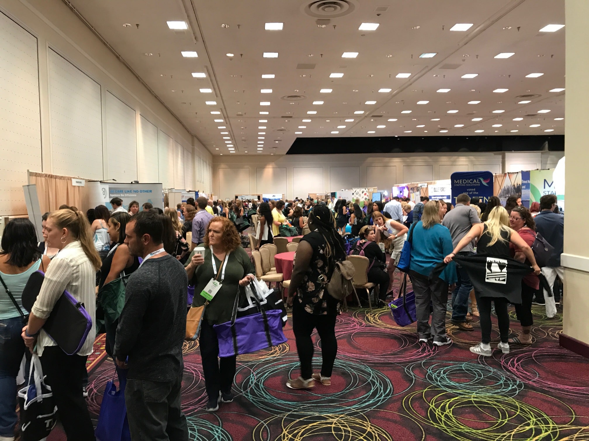 TravCon 2017-exhibit-hall-TravCon 2018